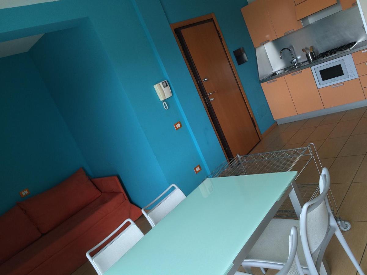 בלריה-איגאה מרינה Residenza Villa Flores מראה חיצוני תמונה